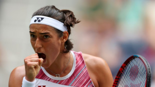 Garcia storms into maiden US Open quarter-final