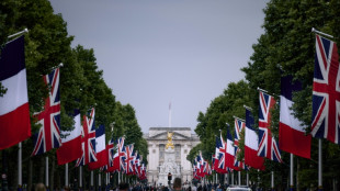 France's Macron kicks off pomp-filled UK state visit