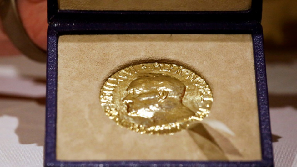 Funda&ccedil;&atilde;o Nobel recua e cancela convite a embaixador russo