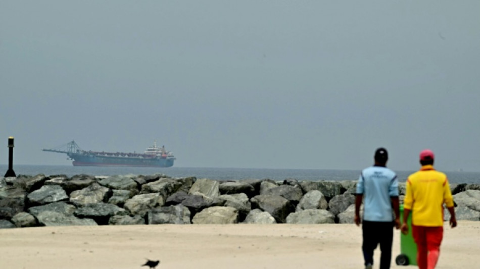Shippers eye Iran Hormuz reopening with wariness