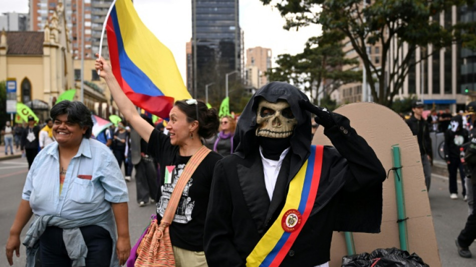 En Colombie, des dizaines de milliers de manifestants contre le gouvernement de droite dure