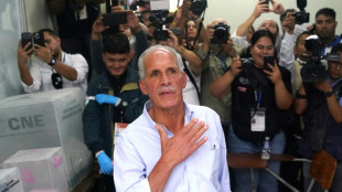 Trump amenaza con "consecuencias graves" ante el cerrado duelo por la presidencia de Honduras