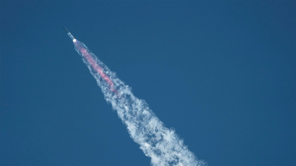 Fuerte tensión entre Musk y la NASA por el programa lunar de EEUU