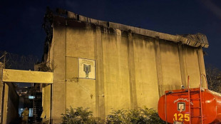 Cuatro reos muertos y decenas heridos en incendio en c&aacute;rcel iran&iacute; en plena oleada de protestas