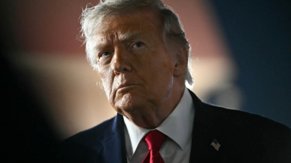 Appels &agrave; la retenue apr&egrave;s de nouveaux &eacute;changes de tirs entre l'Iran et les Etats-Unis