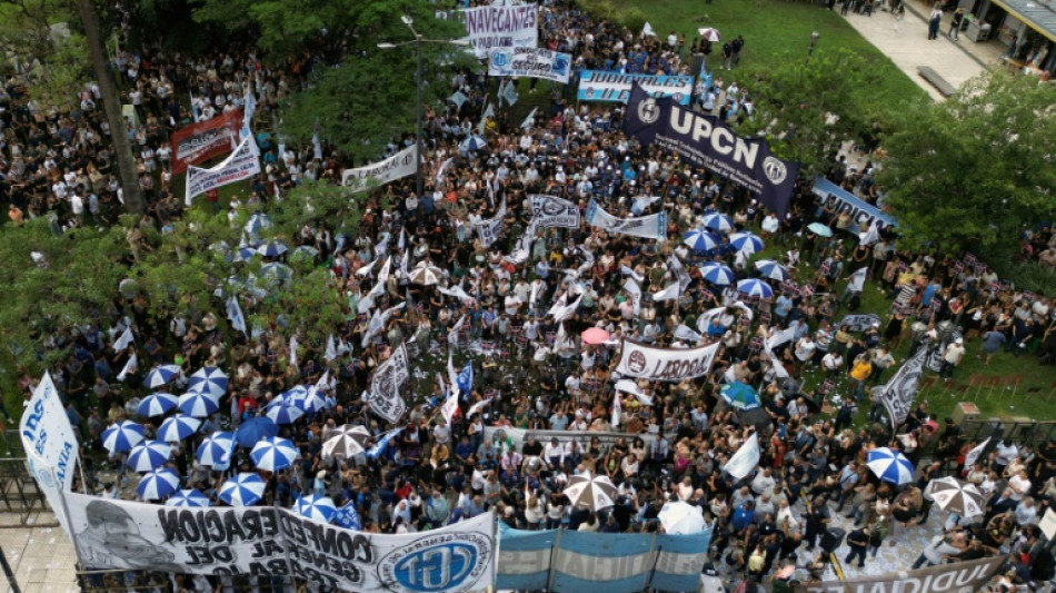 Milei sur le point de faire adopter sa r&eacute;forme clef du travail, malgr&eacute; la rue