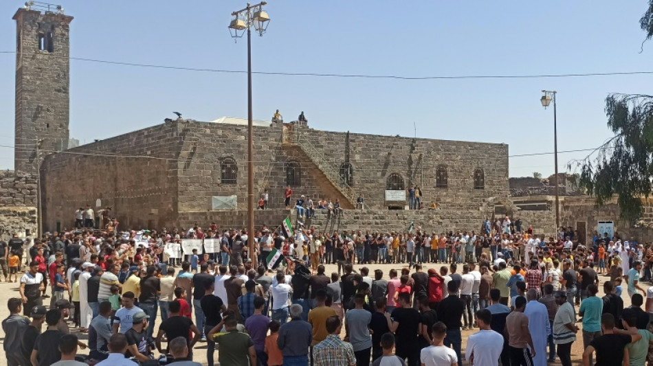 Anti-government protests take hold in southern Syria