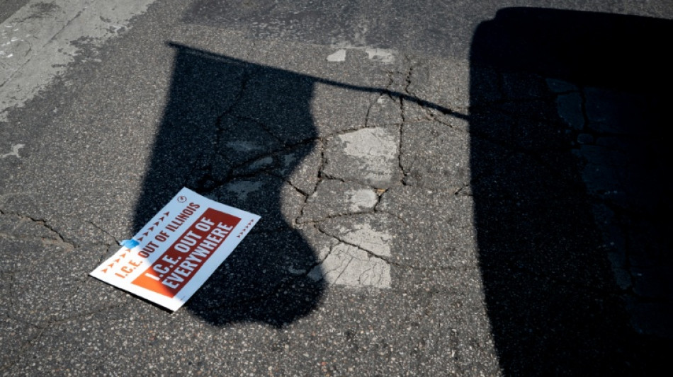 Un agente migratorio mata a disparos en Chicago a un inmigrante ilegal en fuga