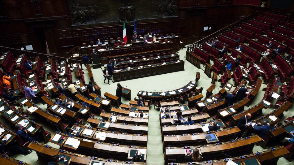 Via libera della Camera al decreto Economia, &egrave; legge