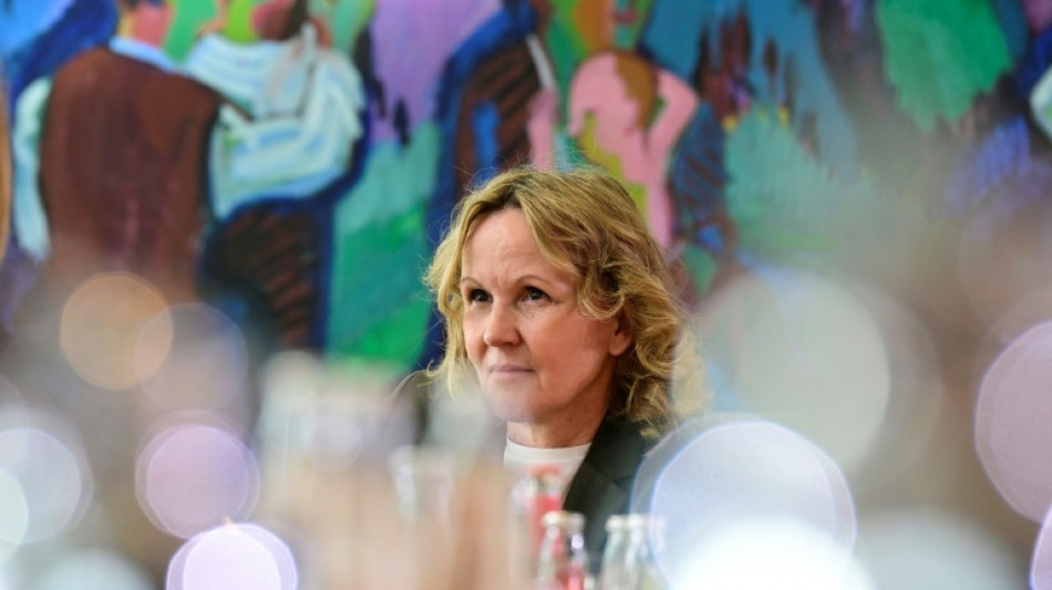 Lemke reist zu Verhandlungen &uuml;ber UN-Plastikabkommen nach Kanada