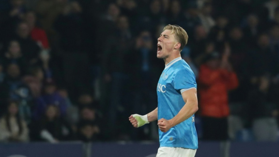 Napoli vence Juventus e retoma liderança do Italiano