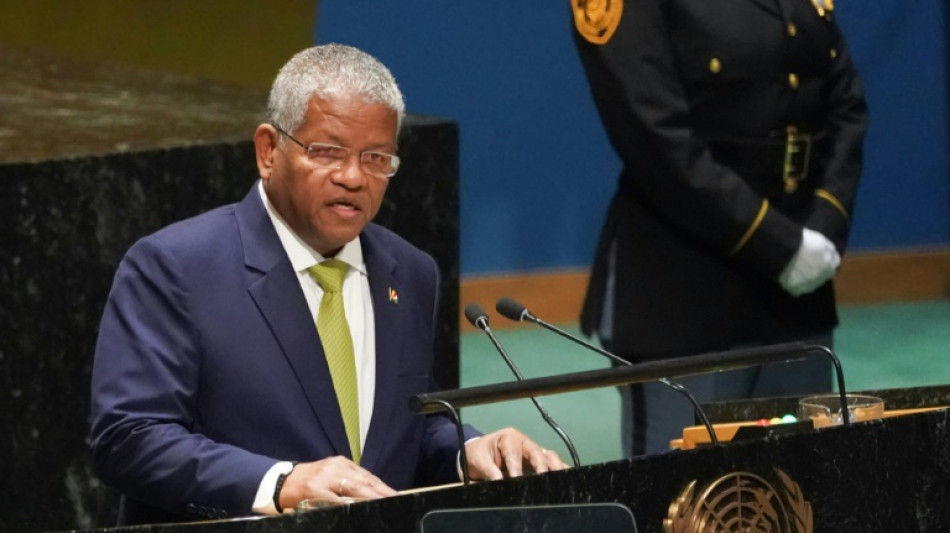 M&aacute;s de 60 heridos en detonaci&oacute;n de un almac&eacute;n con explosivos en Seychelles