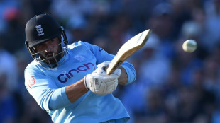Trent Rockets edge Manchester Originals to win men's Hundred final