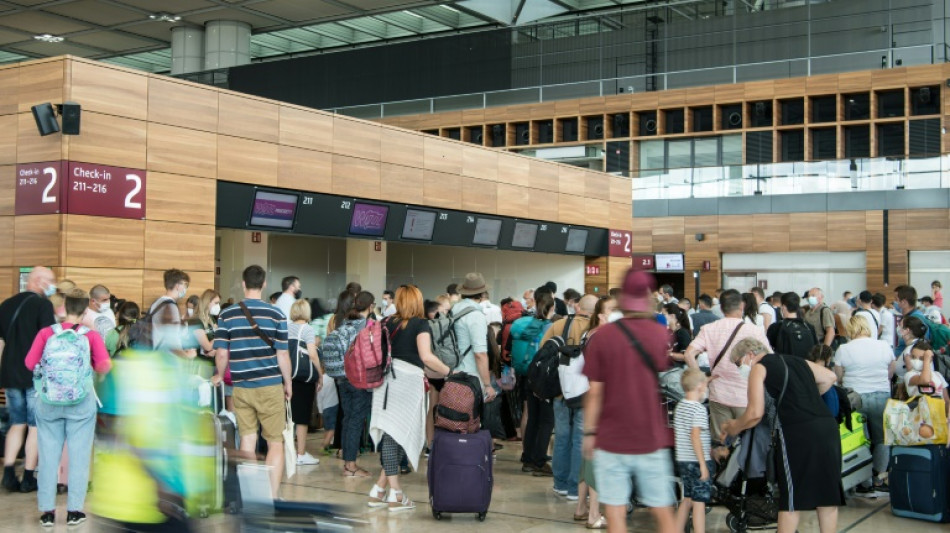 Hauptstadtflughafen BER startet Vergabe von Zeitfenstern f&uuml;r Sicherheitskontrolle 