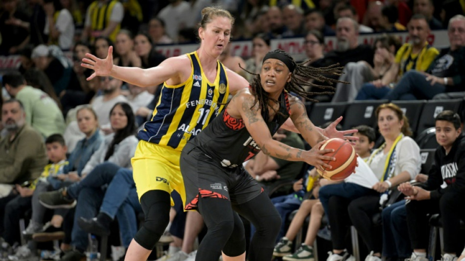 Euroligue: Villeneuve d'Ascq ramen&eacute; sur terre par le "Fener"