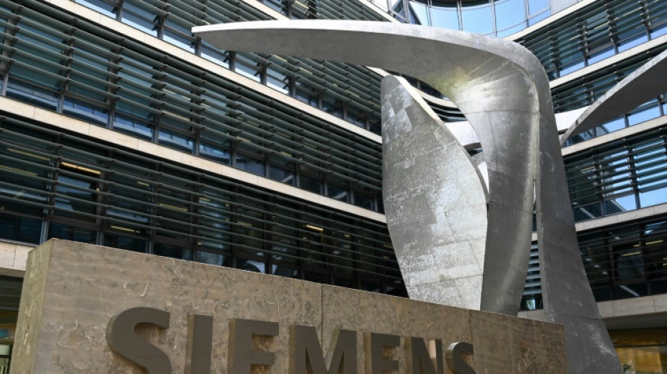 Siemens meldet "starkes" Quartal und hebt Prognosen f&uuml;r 2023