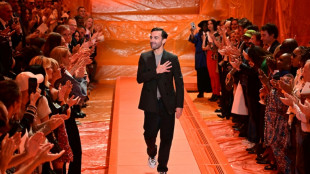 Vuitton: Nicolas Ghesqui&egrave;re reste directeur artistique des collections femme
