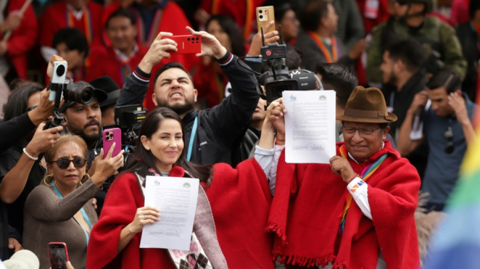 Indígenas se alían a la izquierdista Luisa González para el balotaje ante Noboa en Ecuador