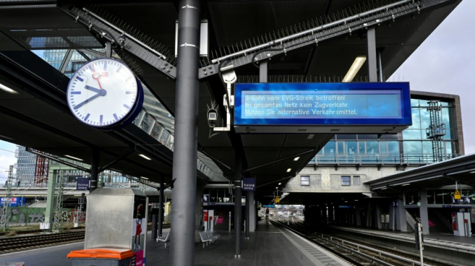 Finanzierung des Deutschlandtickets weiter ungewiss - Preiserh&ouml;hung droht