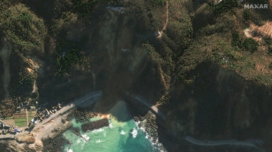 Saldo de terremoto en Jap&oacute;n alcanza 161 muertos y 103 desaparecidos