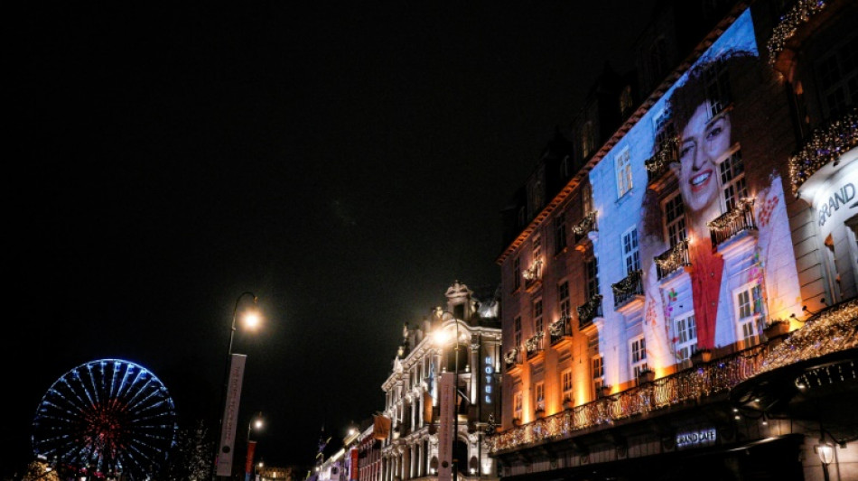 Ir&aacute;n condena a un a&ntilde;o de c&aacute;rcel a Mohamadi, premio N&oacute;bel de la Paz, por "propaganda"