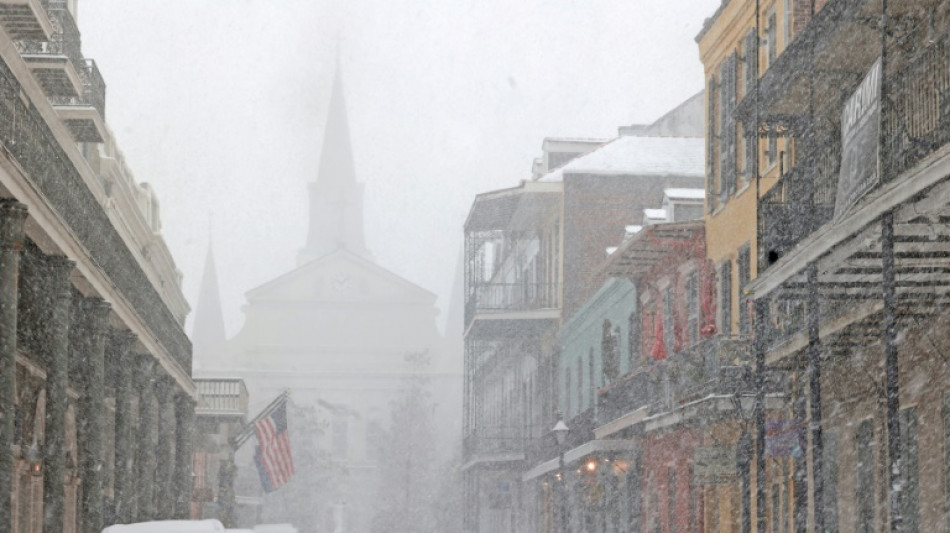 Rare snow socks New Orleans as Arctic blast chills much of US