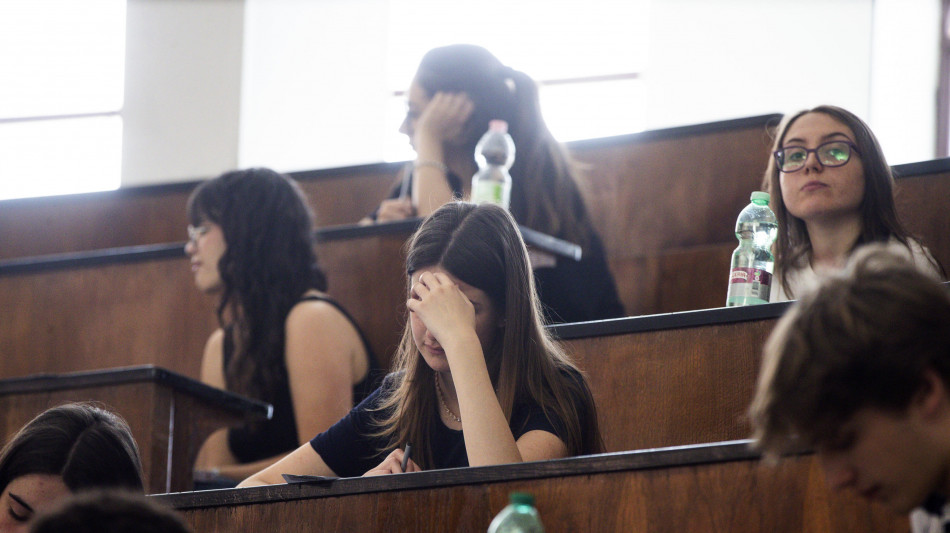 ++ Sapienza prima per lettere classiche e storia antica per il sesto anno ++