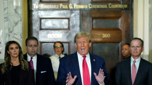 Retrouvailles au tribunal pour Trump et Michael Cohen, son ancien "pitbull" d&eacute;sormais ennemi 