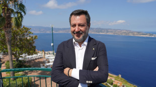 Salvini, atteso ok Corte dei conti al Ponte ma &egrave; Ferragosto