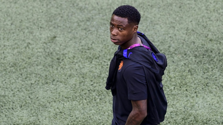 El futbolista neerland&eacute;s Quincy Promes es detenido en Dub&aacute;i