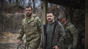 Zelensky propone di estendere di 3 mesi la legge marziale